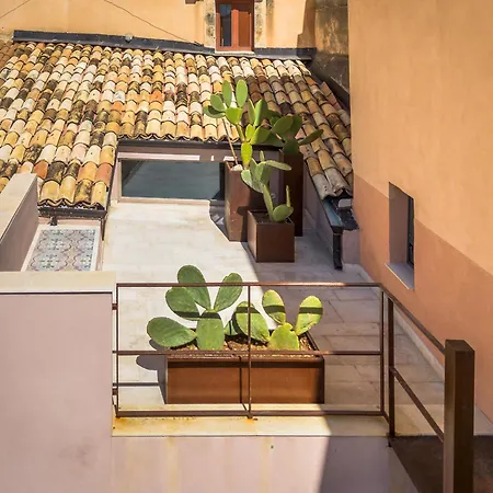 Charming Nest With Terrace By Wonderful Italy
